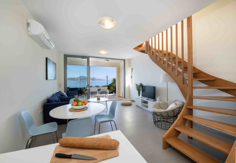 Ashlin Seaside Apartment