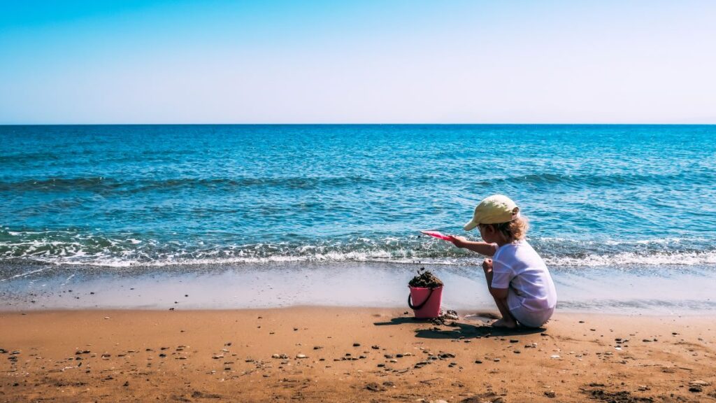 family friendly beaches chania